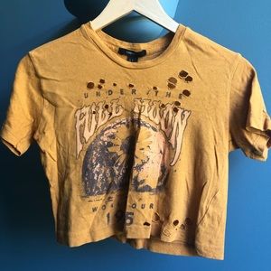 Cropped distressed band-style tee